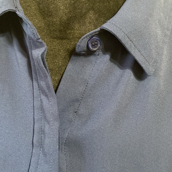 Michael Kors Shirt - Picture 6 of 10